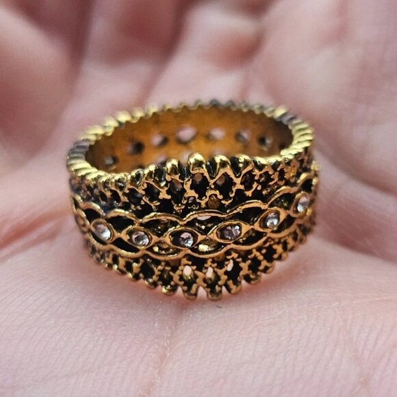 Vintage Style Ring Gold Tone Fashion Jewelry Women Ring Size 7.5 NWT Unbranded - Picture 1 of 12
